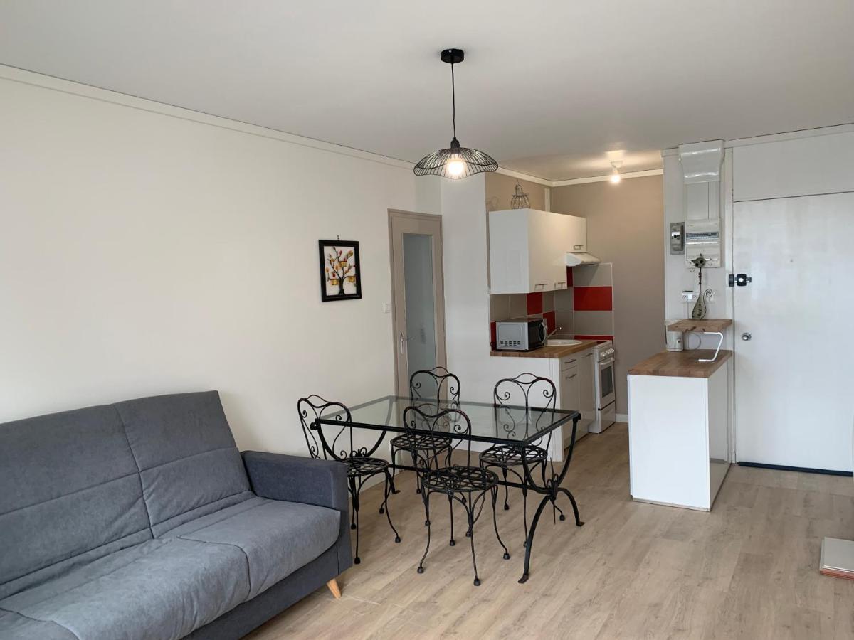 A 100M De La Plage Saint-Hilaire-de-Riez Exterior foto